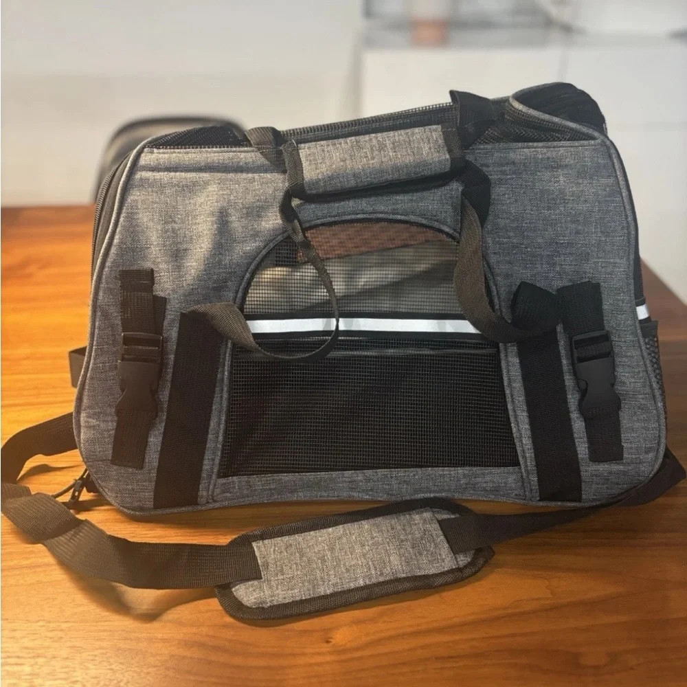 Petlo Pet Carrier Bag for Dogs - Gray